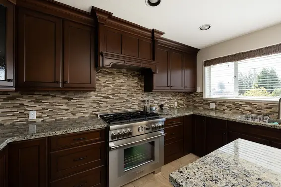 631 East 17th Street, North Vancouver For Sale - image 11