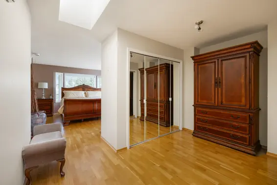 631 East 17th Street, North Vancouver For Sale - image 24