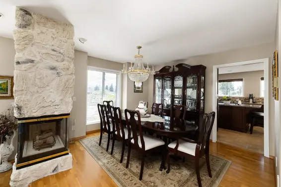 631 East 17th Street, North Vancouver For Sale - image 7