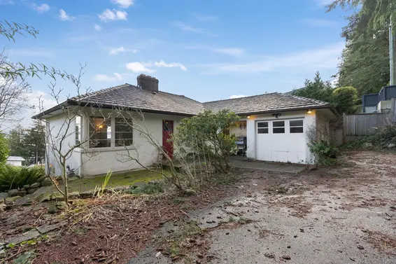 3548 Creery Avenue, West Vancouver For Sale - image 2