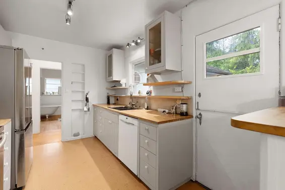 3548 Creery Avenue, West Vancouver For Sale - image 9