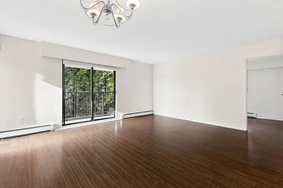 203 330 East 1st Street, North Vancouver For Sale - image 4