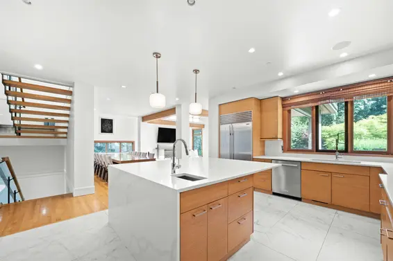 510 Eastcot Road, West Vancouver For Sale - image 11