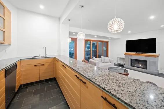 510 Eastcot Road, West Vancouver For Sale - image 32