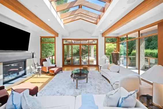 510 Eastcot Road, West Vancouver For Sale - image 4