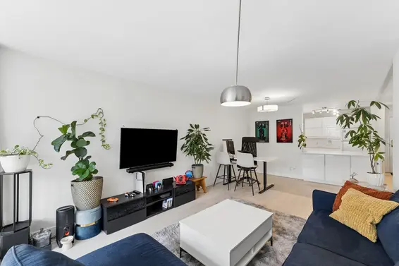 905 2024 Fullerton Avenue, North Vancouver For Sale - image 5