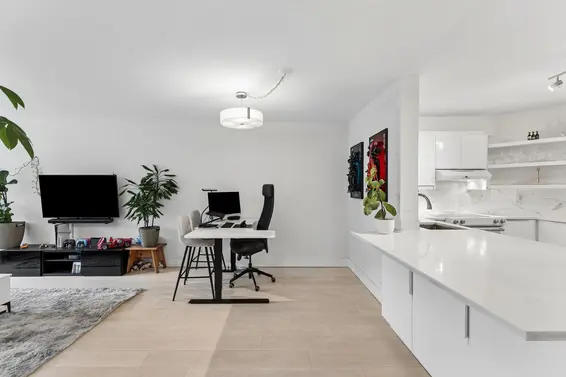 905 2024 Fullerton Avenue, North Vancouver For Sale - image 6