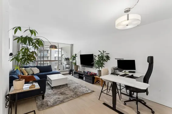 905 2024 Fullerton Avenue, North Vancouver For Sale - image 7