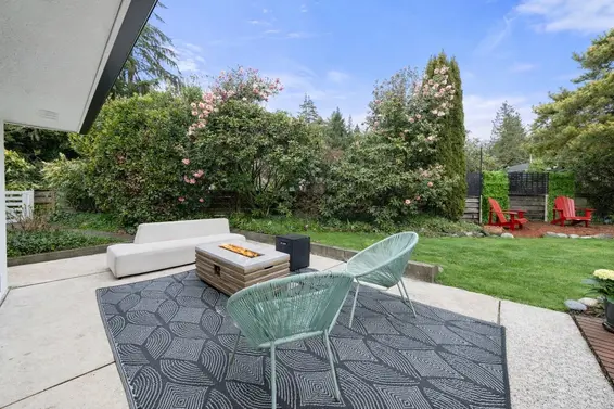 675 Burley Drive, West Vancouver For Sale - image 13