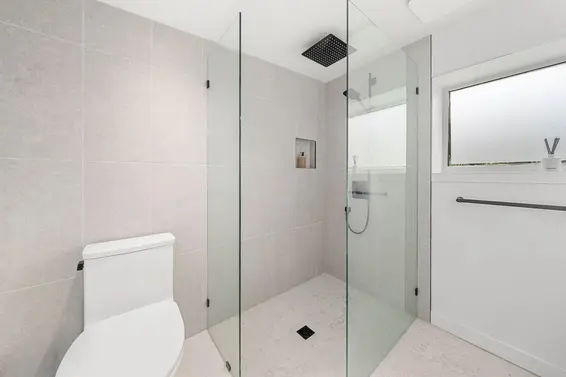 675 Burley Drive, West Vancouver For Sale - image 20