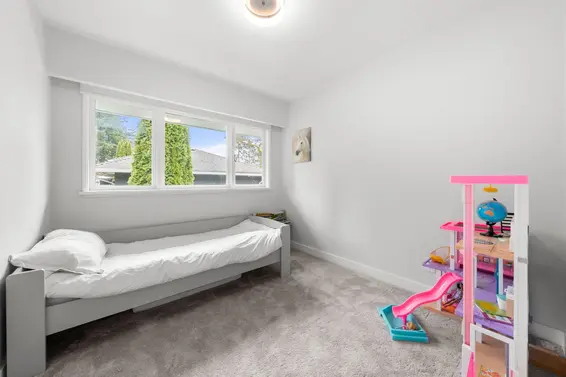 675 Burley Drive, West Vancouver For Sale - image 34