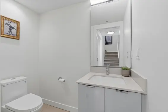 TH3 108 East 8th Street, North Vancouver For Sale - image 12