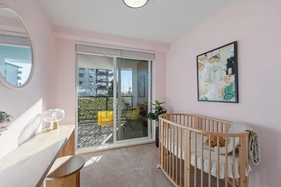 TH3 108 East 8th Street, North Vancouver For Sale - image 18