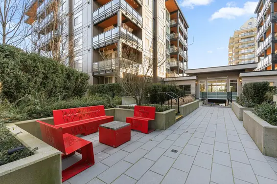 TH3 108 East 8th Street, North Vancouver For Sale - image 32