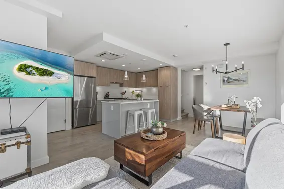 TH3 108 East 8th Street, North Vancouver For Sale - image 7