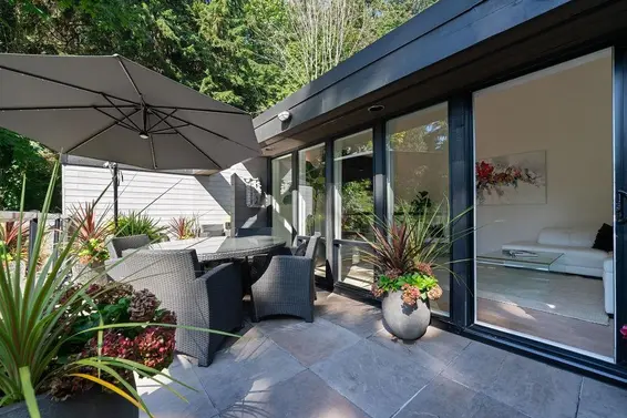 4119 Burkeridge Place, West Vancouver For Sale - image 32