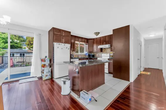 488 West Kings Road, North Vancouver For Sale - image 11