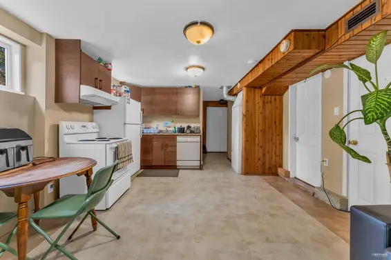 488 West Kings Road, North Vancouver For Sale - image 22