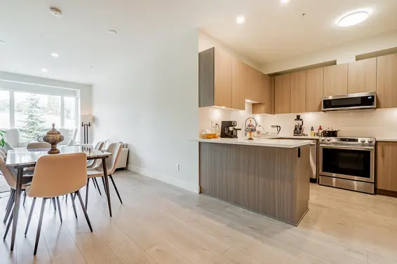 203 1633 Tatlow Avenue, North Vancouver For Sale - image 5