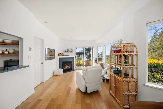 103 177 West 5th Street, North Vancouver For Sale - image 7