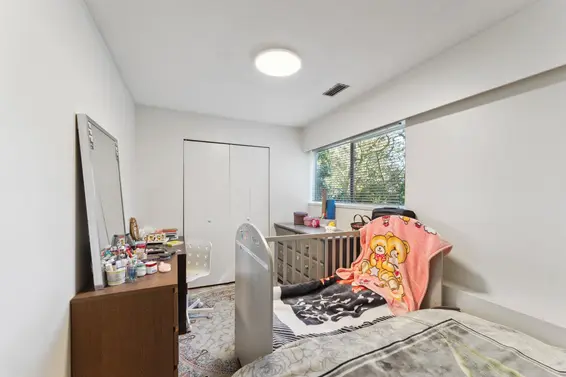 1949 Mahon Avenue, North Vancouver For Sale - image 21