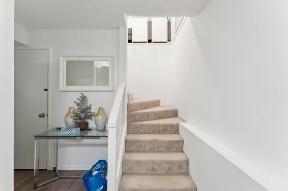 1949 Mahon Avenue, North Vancouver For Sale - image 3