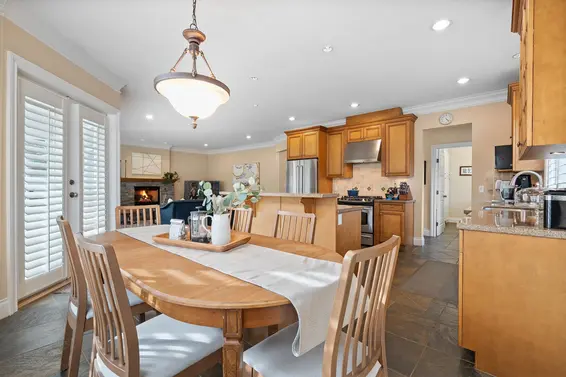 938 Kings Avenue, West Vancouver For Sale - image 6