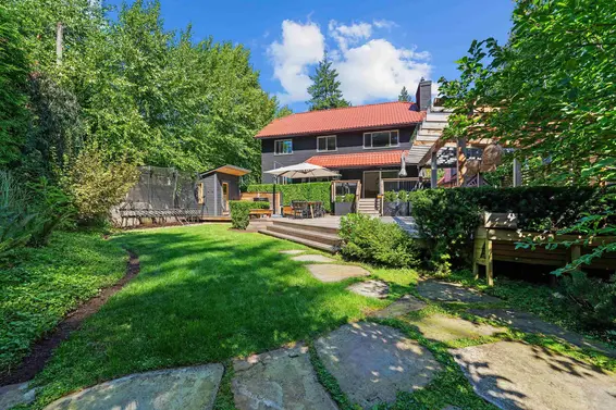 2645 Edgemont Boulevard, North Vancouver For Sale - image 31