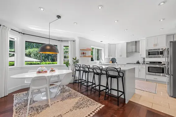 2645 Edgemont Boulevard, North Vancouver For Sale - image 7