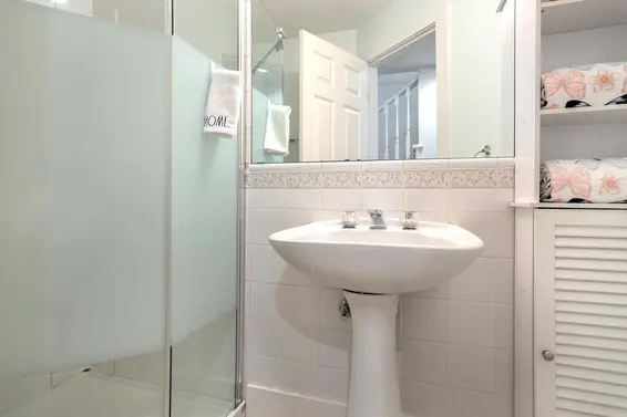 7 232 East 6th Street, North Vancouver For Sale - image 25