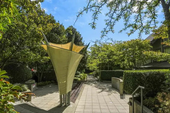 2990 Chesterfield Avenue, North Vancouver For Sale - image 37