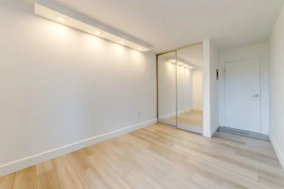 1108 2004 Fullerton Avenue, North Vancouver For Sale - image 7