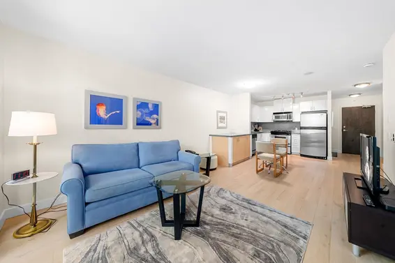 305 175 West 1st Street, North Vancouver For Sale - image 13