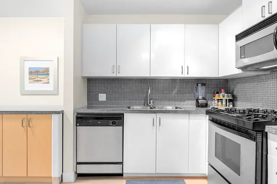 305 175 West 1st Street, North Vancouver For Sale - image 6