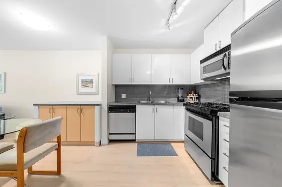 305 175 West 1st Street, North Vancouver For Sale - image 7