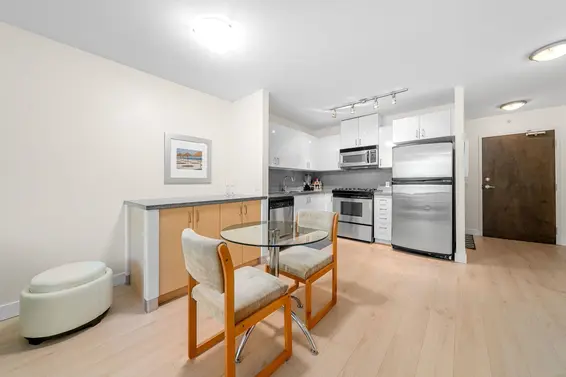 305 175 West 1st Street, North Vancouver For Sale - image 9