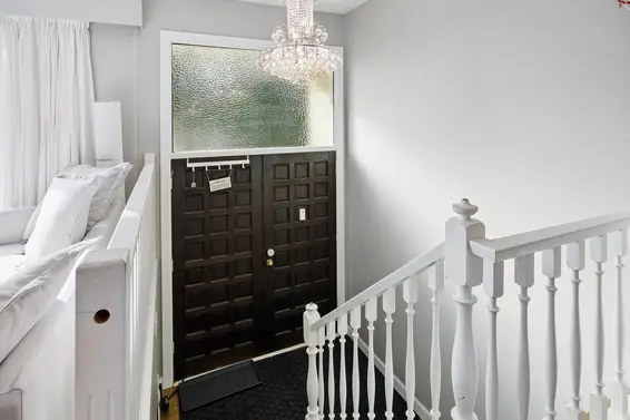 4938 Redonda Drive, North Vancouver For Sale - image 14