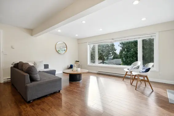 4938 Redonda Drive, North Vancouver For Sale - image 19