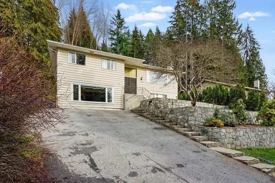 4938 Redonda Drive, North Vancouver For Sale - image 39