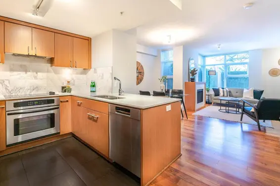 1303 Civic Place Mews, North Vancouver For Sale - image 11