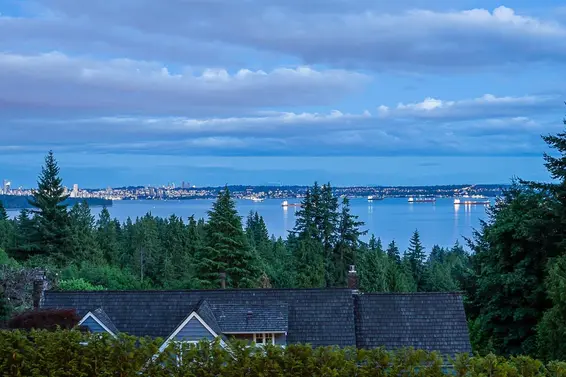 3071 Spencer Court, West Vancouver For Sale - image 5