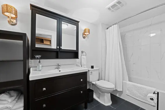 385 Stevens Drive, West Vancouver For Sale - image 16