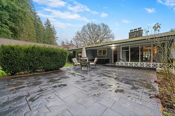 385 Stevens Drive, West Vancouver For Sale - image 18