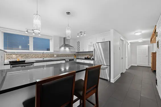 385 Stevens Drive, West Vancouver For Sale - image 3