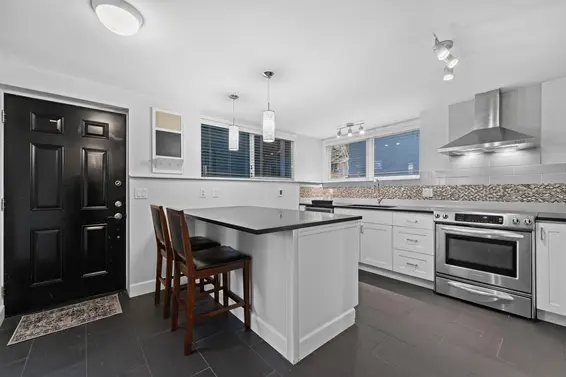 385 Stevens Drive, West Vancouver For Sale - image 4