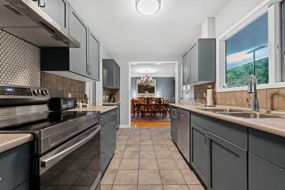 385 Stevens Drive, West Vancouver For Sale - image 7