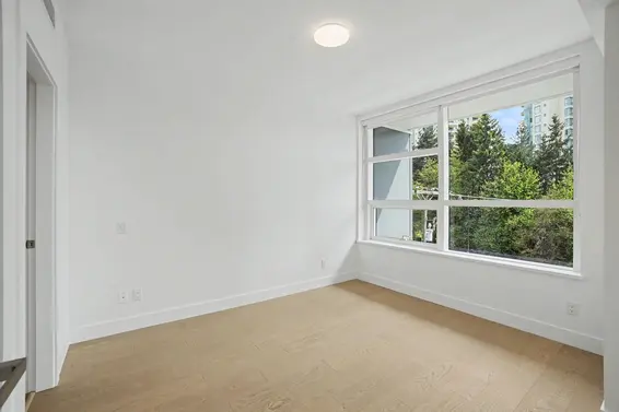 414 423 6th Street, West Vancouver For Sale - image 8