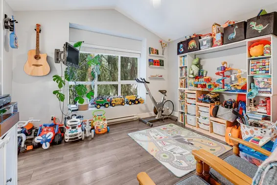 18 1073 Lynn Valley Road, North Vancouver For Sale - image 10