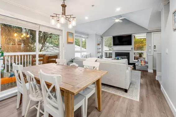 18 1073 Lynn Valley Road, North Vancouver For Sale - image 5