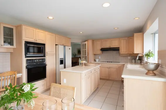 5436 Westhaven Place, West Vancouver For Sale - image 12